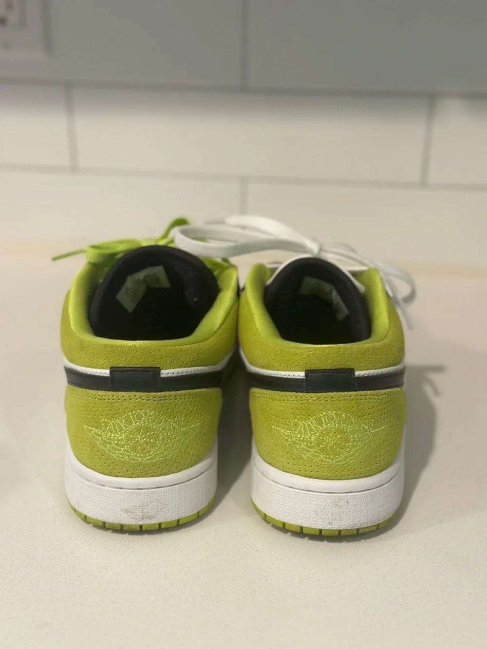Jordan 1 Low SE 
